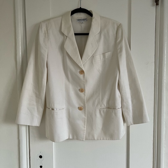 LAST CHANCE Vintage Armani blazer - Picture 2 of 9